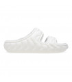 Сандалии Crocs 210074-100